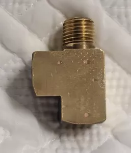 Solid Brass Tee (street) 1/4 Inch NPT Male Two 1/4 Female NPT - Picture 1 of 3