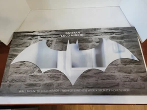 Batman Logo Mirror-Wall Decor-Paladone DC Comics Officially Licensed Merchandise - Picture 1 of 8
