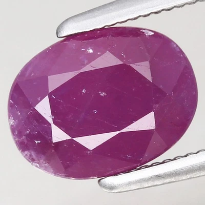 2.31ct  8.1x6.1mm Oval 100%Natural Unheated Purplish Red Ruby Guinea, Africa - Image 1 of 4