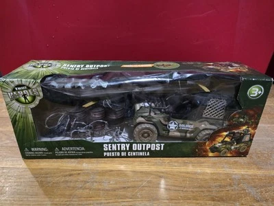 Nuevo Jeep de combate True Heroes SENTRY OUTPOST escala 1/18 precisa Foto 1 de 4