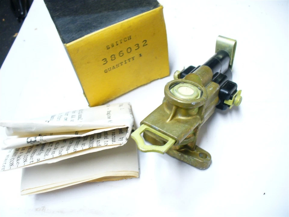 Interruptor de arranque del carburador Buick 1948 1949 1950, NOS 1346698 Foto 1 de 3