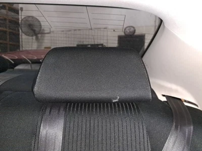 Reposacabezas trasero lado conductor izquierdo Mazda 6 Sku 2014 #4252341 Foto 1 de 4