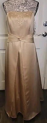 Vestido de novia David's talla 8 para mujer ropa de noche formal dorado nuevo con etiquetas $165 Foto 1 de 4