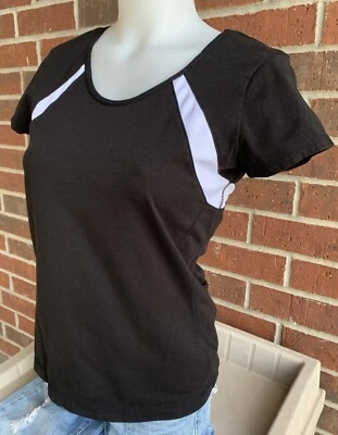 Черно-белая спортивная рубашка Danskin Now M 8-10 - Изображение 1 из 4