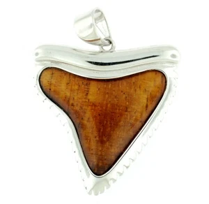 925 Sterling Silver Natural Hawaiian Koa Wood Pendant - Shark Tooth - Picture 1 of 1
