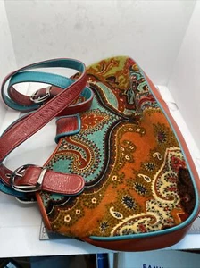 Vintage Isabella Fiore Paisley Velvet Hand Bag Purse X-927B - Picture 1 of 4