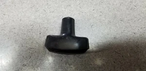 BRIGGS AND STRATTON 393152 STARTER GRIP - Picture 1 of 2
