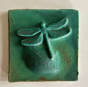 Glassman Clay Works Art Pottery 3D Dragonfly 4.5" Hanging Wall Tile Plaque - Picture 1 of 4