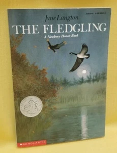 The Fledgling Jane Langton, Paperback - Scholastic 1990 - Picture 1 of 3