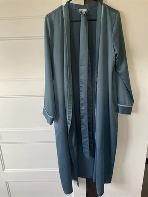 Nordstrom Rack Women’s Blue Satin Feel Robe V-Neck Long Sleeve Belt - Small - Image 1 of 4