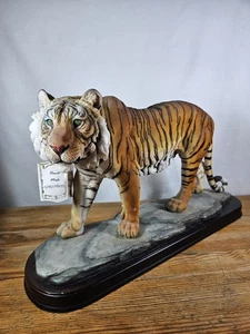 LARGE ACADEMY COLLECTION SPRING 2003 TIGER SCULPTURE HAND PAINTED 3.4 KG - Picture 1 of 24