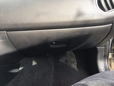 2004 2005 2006 2007 2008 Mazda RX-8 TABLERO GUANTERA NEGRO Foto 1 de 2