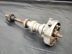 FORD FOMOCO DISTRIBUTOR 292 Y-BLOCK - #FDT-12127-B2 - DATE 623 - Picture 1 of 10