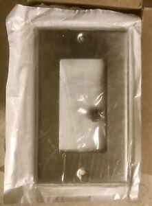 NEW Leviton 84401-40 Wall Plate 1 Gang Satin Finish Non Magnetic