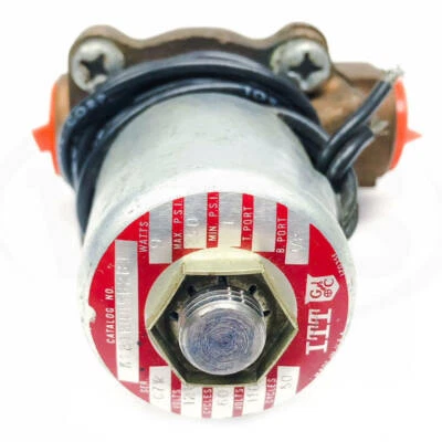 ITT General Controls K181B445B2B1 Válvula de Diafragma Pilotada, 1/2" NPT, 120V60Hz Foto 1 de 4