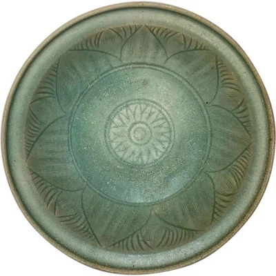 Большая антикварная тайская керамическая чаша Sawankhalok Celadon 15 век - Изображение 1 из 4