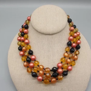 Collar Multistrand Vintage 3 Hilos Cuentas Acrílico Multicolor MCM 16 pulgadas - Imagen 1 de 9