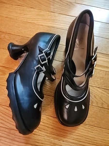 NWOT JOHN FLUEVOG MINI MASAREK MARY JANE BLACK SZ 11 TRIPLE BUCKLE SHOES - Picture 1 of 9