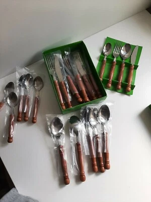 Besteckgarnitur 22 tlg. Edelstahl Rostfrei mit Holzgriff Essbesteck Tafelbesteck - Bild 1 von 2