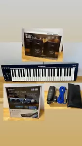 Presonus ERIS E4.5 2-Way Powered Studio Monitor Producer Bundle - Picture 1 of 5