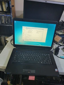 Sager Hl90 Gaming Laptop Windows 7 - 4gb Ram - 120gb SSD - Nvidia 9600gt -... - Picture 1 of 6