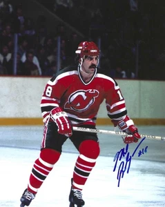Signed  8x10 MEL BRIDGMAN  New Jersey Devils Autographed Photo - COA - Picture 1 of 1