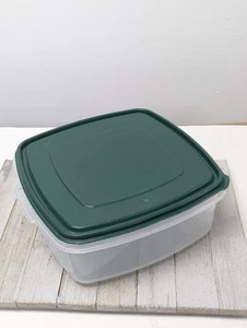 Contenedor de almacenamiento Rubbermaid Servin' Saver #4 tapa verde cuadrado 19 tazas EE. UU. - Imagen 1 de 10