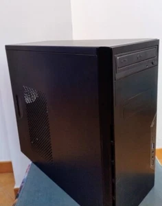 Gaming PC Intel 12 GB DDR4 RX 580 da 8GB con SSD - Foto 1 di 5