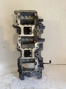Yamaha Outboard Half Crankcase Assy 6H1-15100-02-1S - Picture 1 of 5