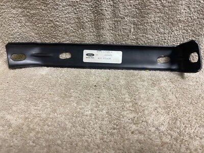 NOS FORD E3TZ-17795-A 1983-96 RANGER PU PASSENGER SIDE RH REAR BUMPER BRACKET - Image 1 of 4