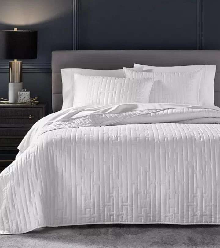 Hotel Collection "Chain Links" 3 Pc QUEEN Coverlet Set W/Shams, White, NWOT - Image 1 of 4