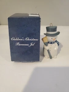 1999 Royal Copenhagen Frosty Snowman Ornament #735 Figurine Christmas Denmark - Picture 1 of 7