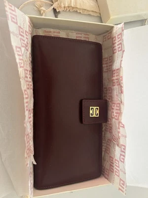 Cartera Givency para mujer cartera borgoña con plumero Foto 1 de 4