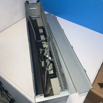 APC UPS Replacement Battery Cartridge 0M-1863B-001 - FOR SURTD5000XLI （No batt） - Image 1 of 4