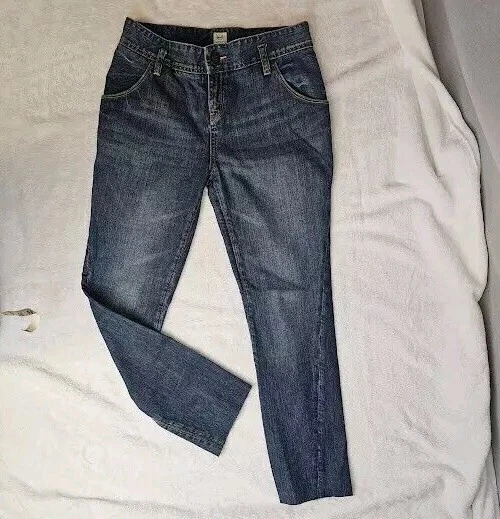 Vaqueros Radcliffe London borde crudo talla 26 medida 32”W x 27,5”L crop tobillo denim Foto 1 de 4