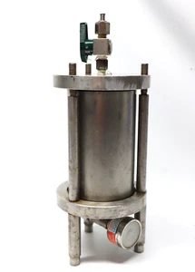 Millipore ZHE Zero Headspace Extractor Pressurized Filter System - PARTS ONLY - Picture 1 of 18
