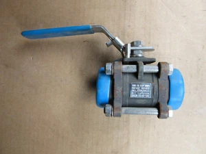 1-1/4" Carbon STEEL Socket Weld Ball Valve Lockable 1000 Series 55C 3 Piece - Picture 1 of 5