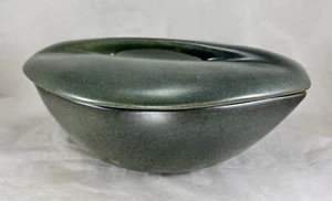 Roseville Pottery Raymor By Ben Seibel Covered Casserole Shape 183 - Excellent - Picture 1 of 14