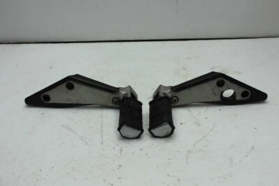 1987 年 YAMAHA YX600 Radian 左右后脚休息脚 PEG (YBE) — 第 1/4 张图片