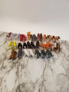 Miniature Animals Safari Animals Lot Of 30 Unbranded - Picture 1 of 5