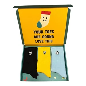 3 Pairs Embroidered Animal Socks Gift Box Panda Cat Penguin Unisex Colourful Set - Picture 1 of 5
