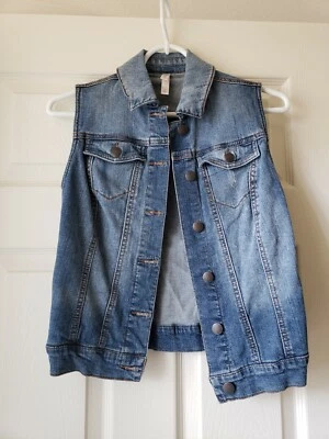 Denim Vest, Size Small - Изображение 1 из 4