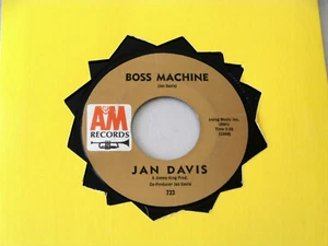 JAN DAVIS~ BOSS MACHINE~ BIG MAD MIKE SOUND~ FUGITIVE~A & M RECORDS~VG+~SURF - Imagen 1 de 2