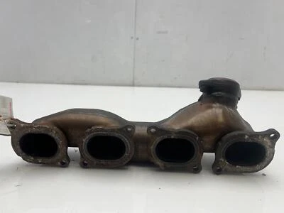 Mercedes-Benz 2007-2014 colector de escape 6,3 L lado del conductor izquierdo OEM 1561400109 Foto 1 de 4