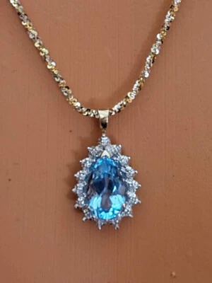 Collar colgante de diamantes y topacio azul dorado macizo de dos tonos de 10K 3,85 TCW 18" Chai Foto 1 de 4