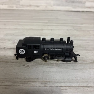 Vintage Athearn HO 2999-5:95 Little Monster 0-4-2 Locomotive Ready To Run - Picture 1 of 6
