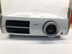 EPSON Home Cinema Below H373A Smart Buy - Picture 1 of 5