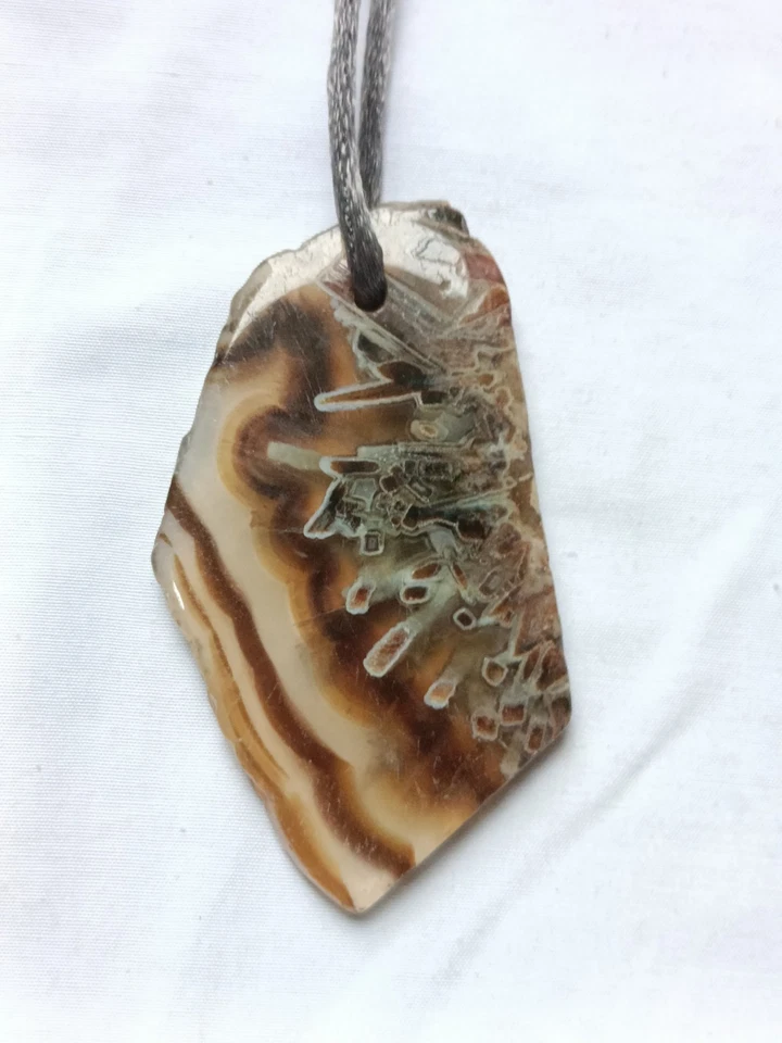 Палочка агат полированный грубый ломтик подвеска 55 X 37 X 5 мм 1 изделие для изготовления ювелирных изделий  - Изображение 1 из 4