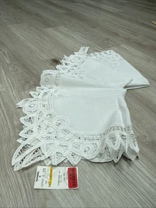 NUEVO CON ETIQUETAS DE COLECCIÓN Juego de 4 Paños Eduardianos Battenburg Blanco Lino Algodón Encaje - Imagen 1 de 9