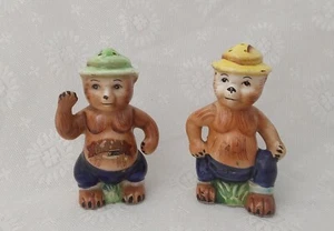 Japan 1960's Glazed Ceramic Smokey The Bear Salt & Pepper Shaker Set New - Picture 1 of 6